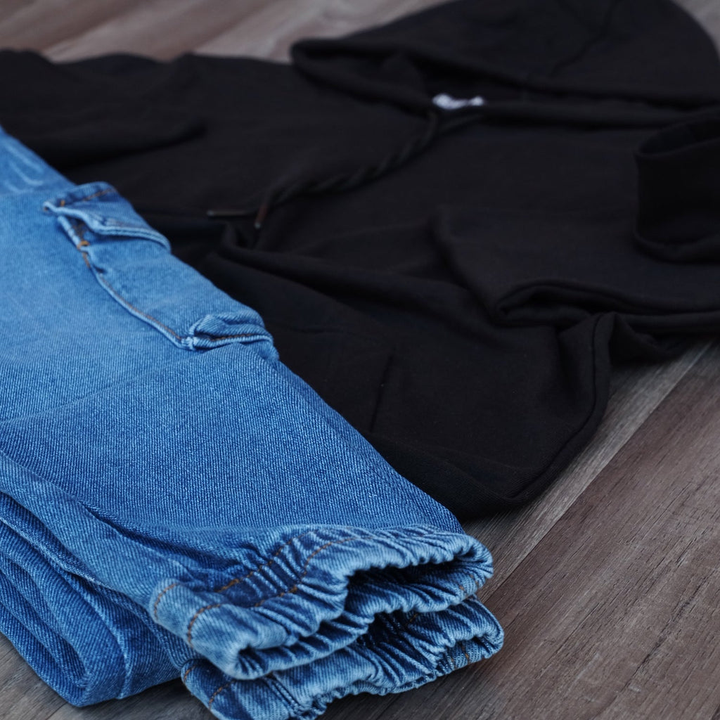 Ensemble Cargo Jeans Délavé Bleu + Capuche Cotton Noir